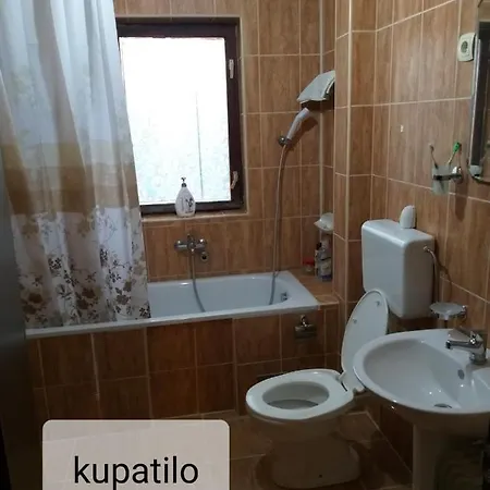 Vikendica Luka Podgorica